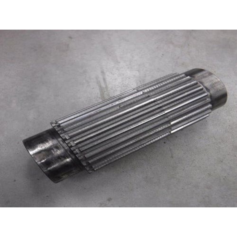 Used Countershaft fits International 1086 1456 1466 1468 1486 3388 3688 6388 21456 531799R1