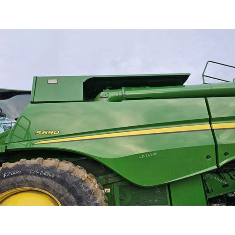 Used John Deere S690 Side Panel | CP-26368 | All States Ag Parts