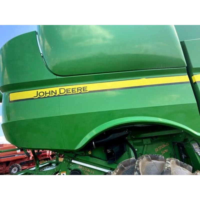 Used John Deere S690 Side Panel | CP-22932 | All States Ag Parts