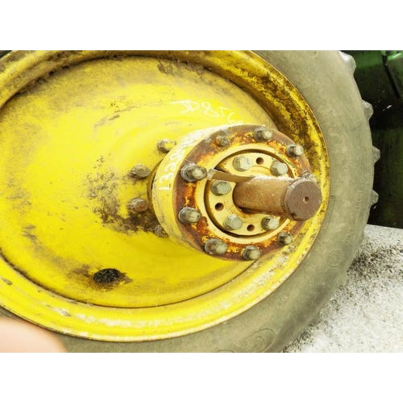 Used John Deere 8960 Duals/Spacers, Dual Hubs | CP-13289 | All States Ag Parts