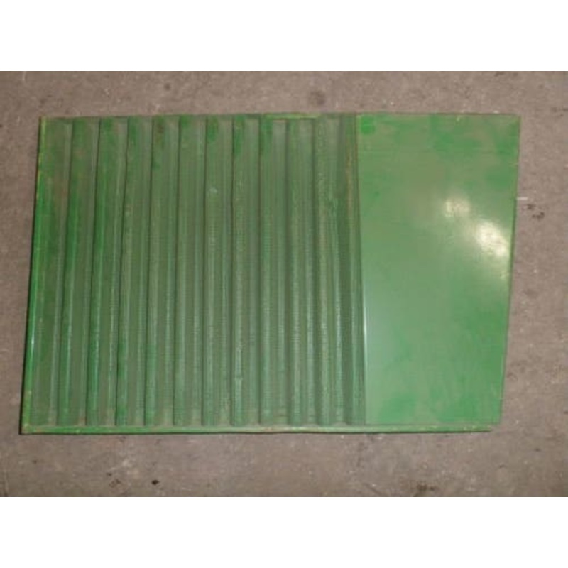 Used Grill Screen - LH fits John Deere 3030 3130 3120 AT26472