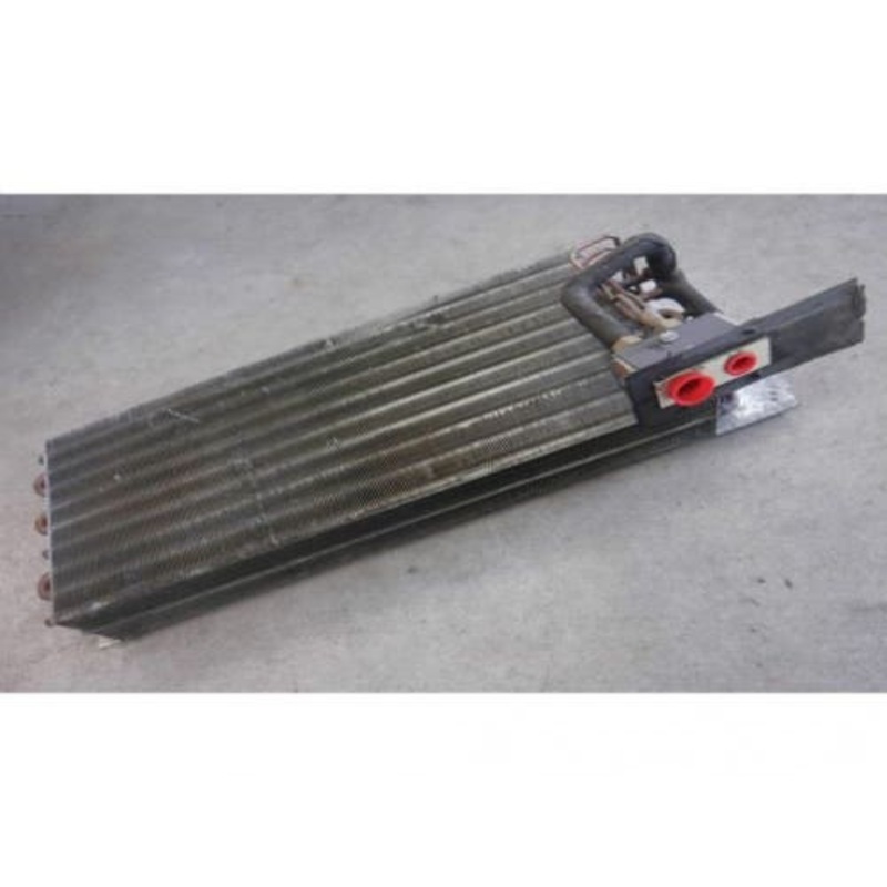 Used Evaporator Coil fits White 2500 2600 fits Gleaner R42 R52 R62 R72 71365401