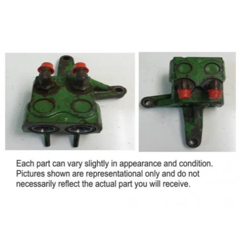 Used Hydraulic Coupler fits John Deere 940 1020 1040 1140 1520 1530 1640 1830 2020 2030 2040 2130 2140 2240 2440 2630 2640 2840 2940 3030 3130 AR52622