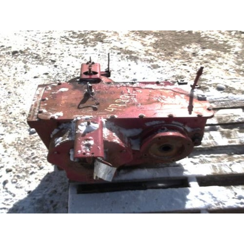 Used Transmission Assembly fits International 1460 1480 401873R2-HOUSING 198205C1-COVER 130879C1-SHAFT 187855C1-SENSOR