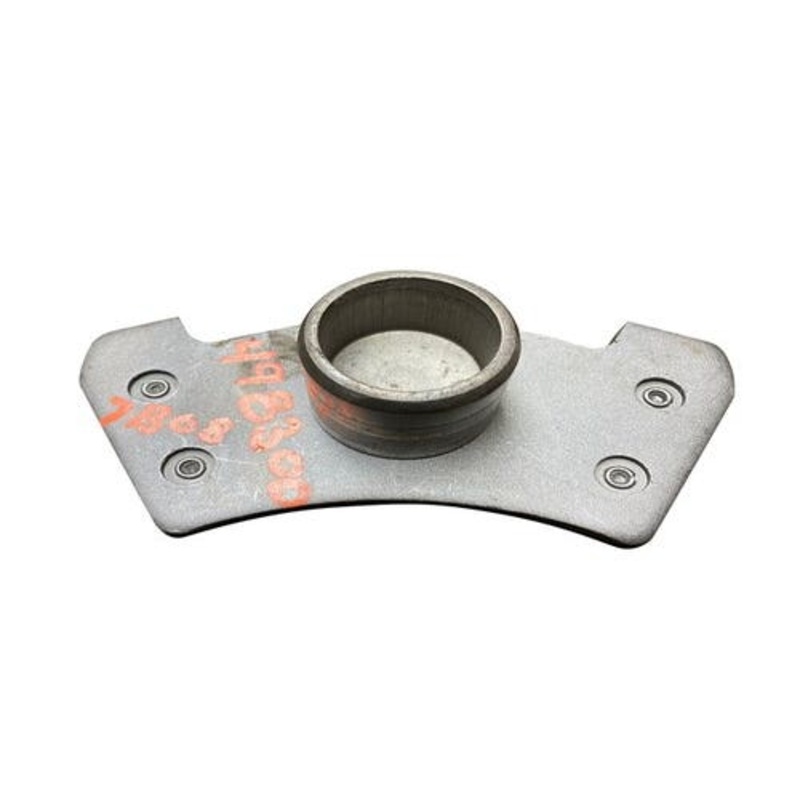 Used Brake Plate & Piston fits John Deere 4000 4010 4020 4040 4050 4230 4240 4250 4320 4430 4440 4450 4520 4620 4630 4640 4650 4840 4850 8430 AR32243