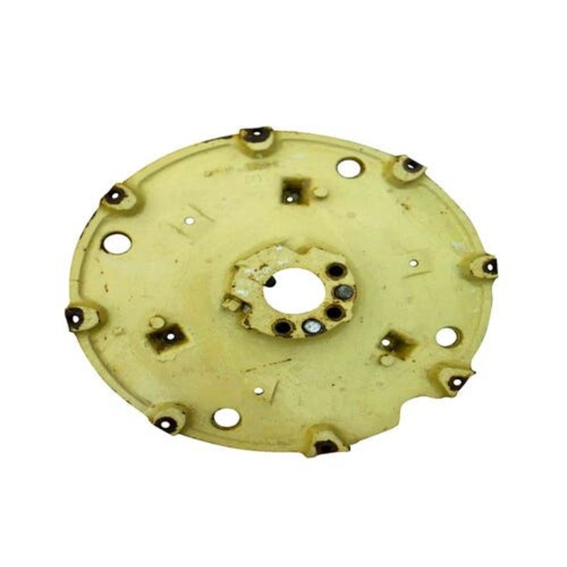 Used Rear Cast Wheel Center Plate fits John Deere 2555 2755 2840 2940 2950 2955 3030 3040 3055 3130 3140 6110 6200 6210 6300 6310 6400 6410 L31681