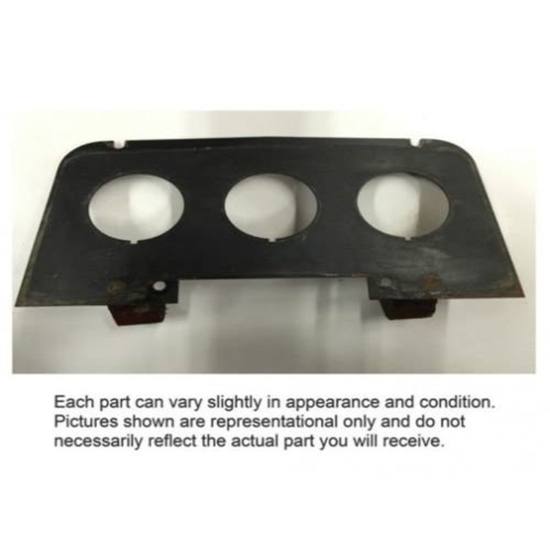 Used Upper Instrument Panel fits International Hydro 100 766 966 1066 1466 1468 1566 1568 532425R1