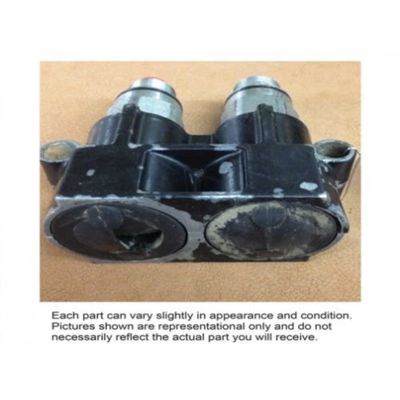 Used Break-Away Coupler fits Case IH 7150 7110 7120 7130 7140 103866A3 103866A1 103866A2