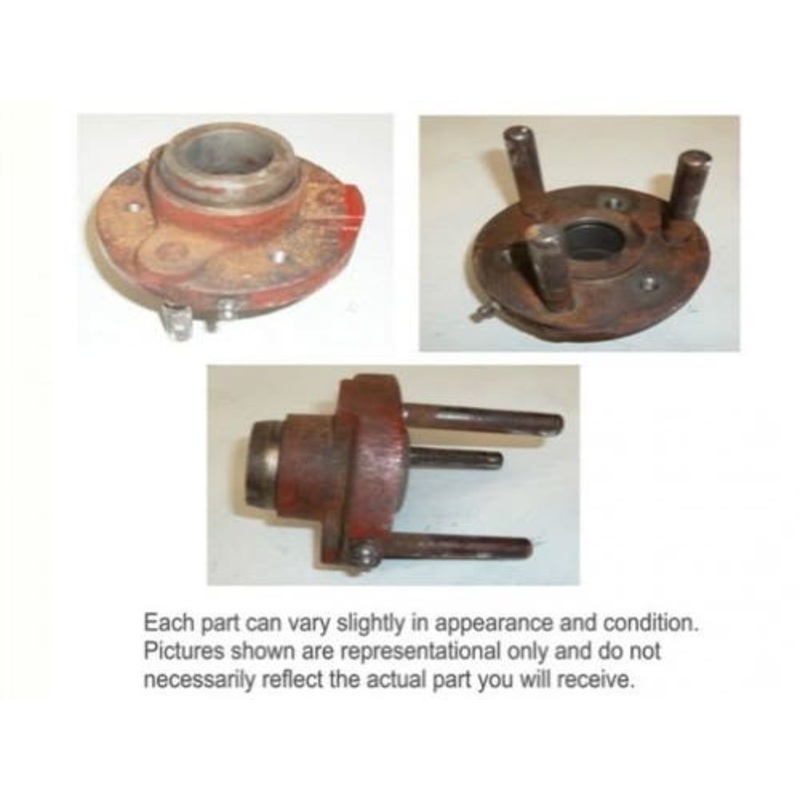 Used Cleaning Fan Drive Hub fits International 1420 1440 1460 1480 185286C91 fits Case IH 1640 1644 1660 1666 1680 1688 2166 2188 2366 2388 185286C91