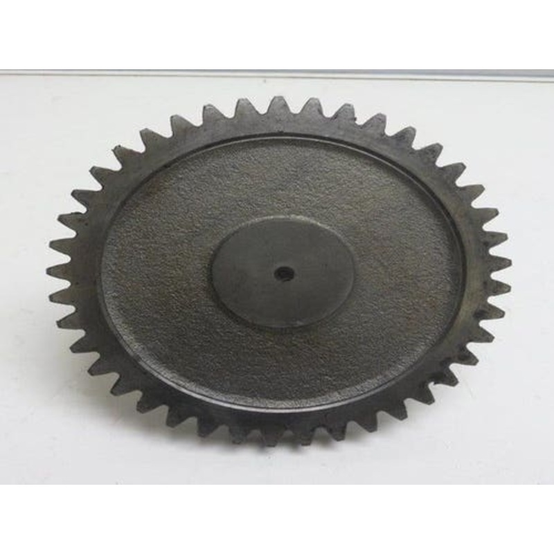 Used Cutterbar Gear fits Case IH DC515 725 8309 8312 8315 8850 fits Hesston 1360 1365 8070 1320 1340 8500 fits Challenger PTD12 PTD15 fits New Idea