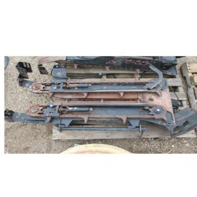 Used Row Unit Assembly - Hydraulic Adjustable fits Case IH 2206 2208 2212 2406 2408 2412 fits New Holland 96C 98C 996 86979612 86979613 B96673A