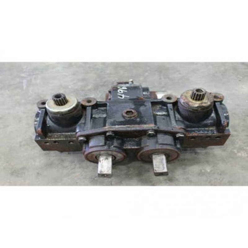 Used Row Unit Gearbox fits Case IH 3206 3208 3212 3406 3408 3412 87606697 84384868