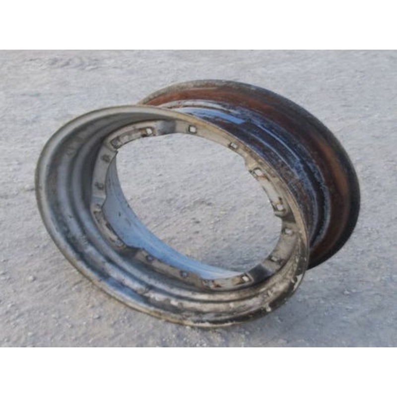Used 13" x 30" FWA Waffle Rim fits John Deere 4555 4560 4755 4760 4955 RE221864 RE49475 RE156607 fits Massey Ferguson fits White fits Allis Chalmers