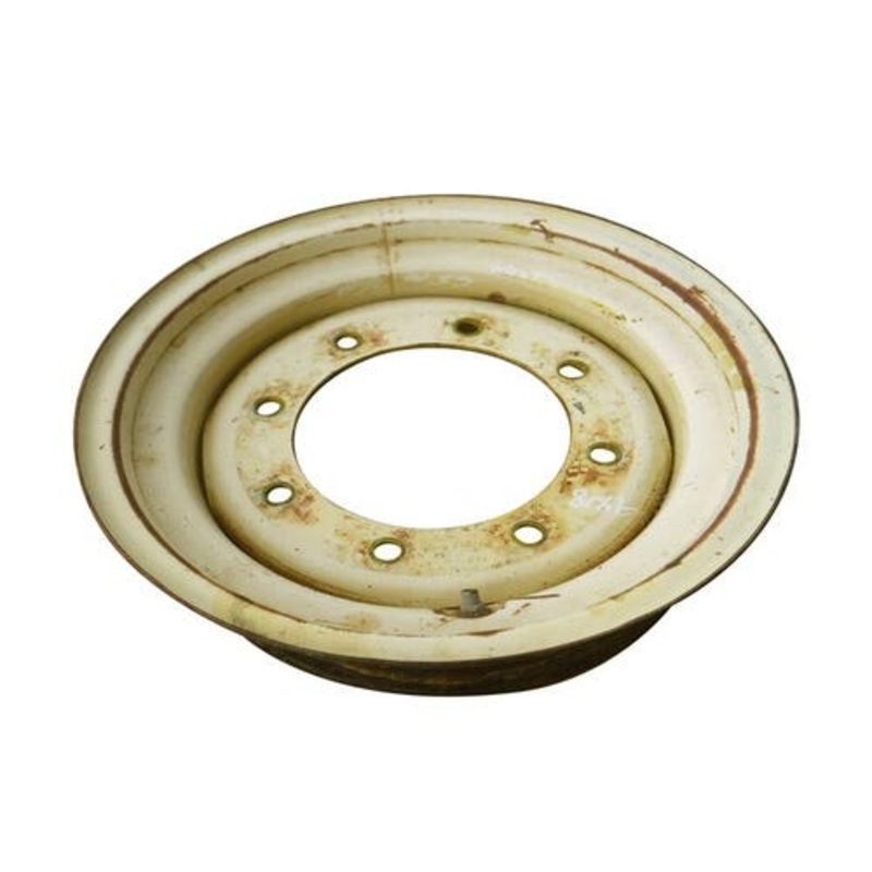 Used 9" X 18" Rim 8 Bolt fits John Deere 2155 2555 2755 5105 5200 5210 5220 5300 5310 5320 5400 5410 5420 5500 5510 5520 6110 6210 6310 6410 AL82492