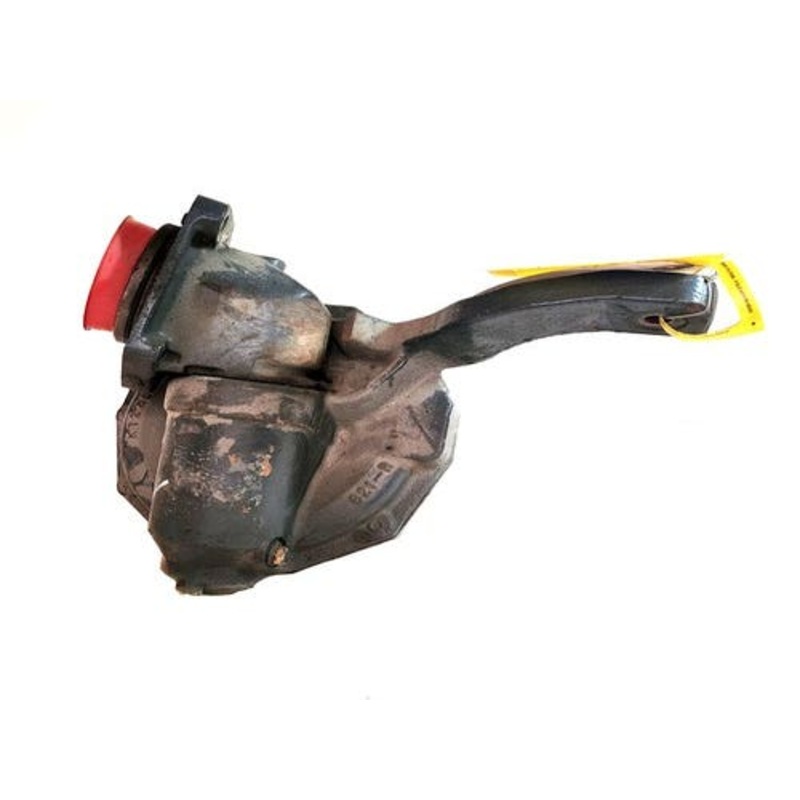 Used Outboard Assembly - Right Hand fits Kubota B21 B21 32721-56320 32721-56210 32721-56322 32721-56340 H3270-57300 32721-57310 32721-57323