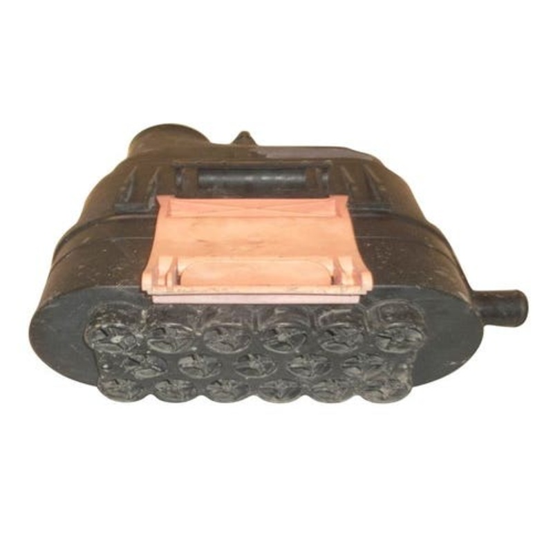 Used Air Cleaner Assembly fits John Deere AL156263