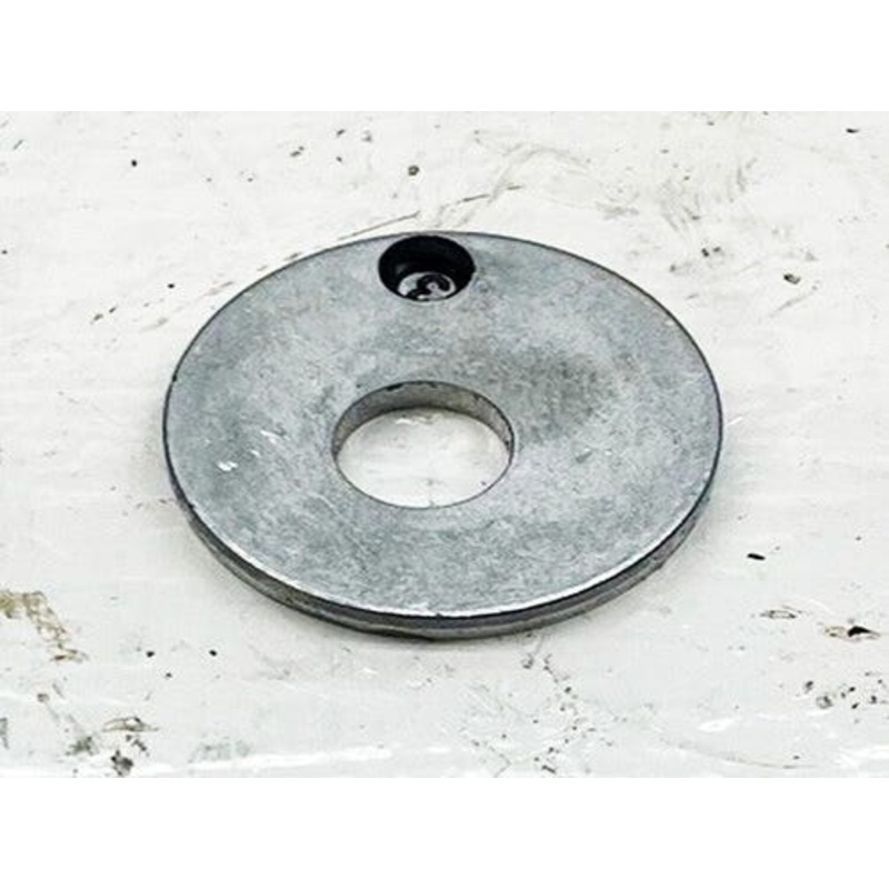 Used Oil Pump Cover fits Case SBA140116140 fits Case IH SBA140116140 fits Ford SBA140116140 fits New Holland SBA140116140