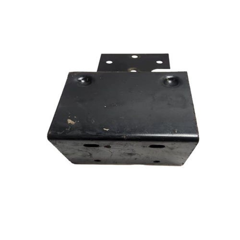 Used Coolant Tank Mount fits Bobcat S130 543 642 643 645 653 742 743 751 753 763 773 843 6709415 6571814