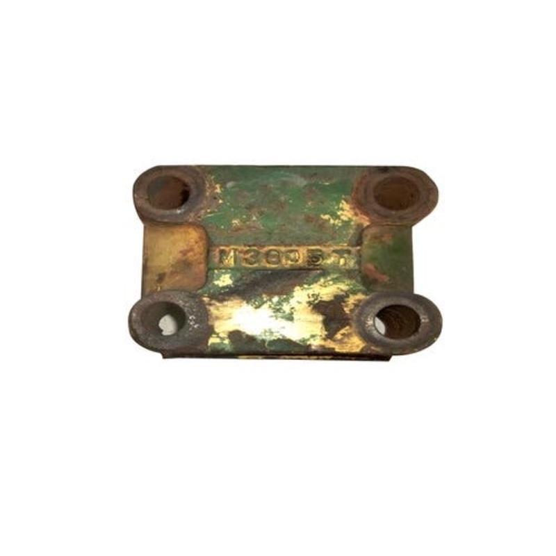 Used Hub Retainer Cap without Key fits John Deere M3805T M3808T