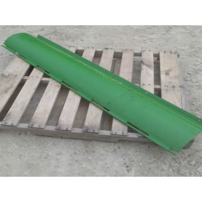Used Clean Grain Door Assembly fits John Deere T660 T670 W650 W660 9600 9610 9640 WTS 9650 9660 9660 WTS 9680 WTS AH139386