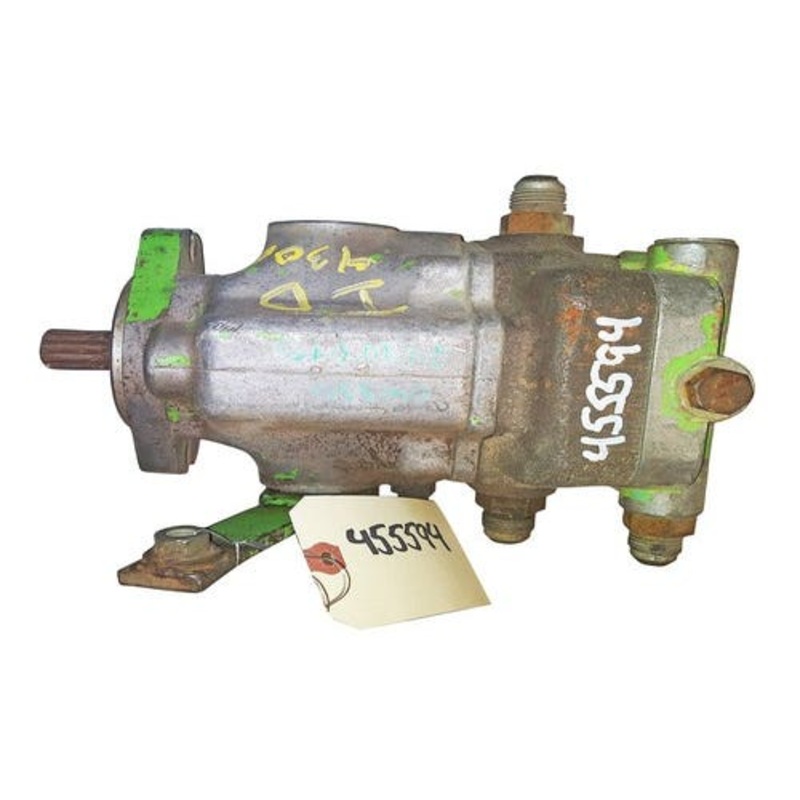 Used Tandem Pump Rear Half fits John Deere 14 70 GG170-32394 GG170-31008