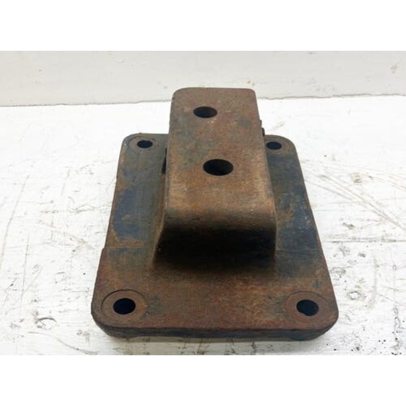 Used Drawbar Bracket fits Case IH 5120 5130 5140 5150 5220 5230 5240 5250 1348194C1