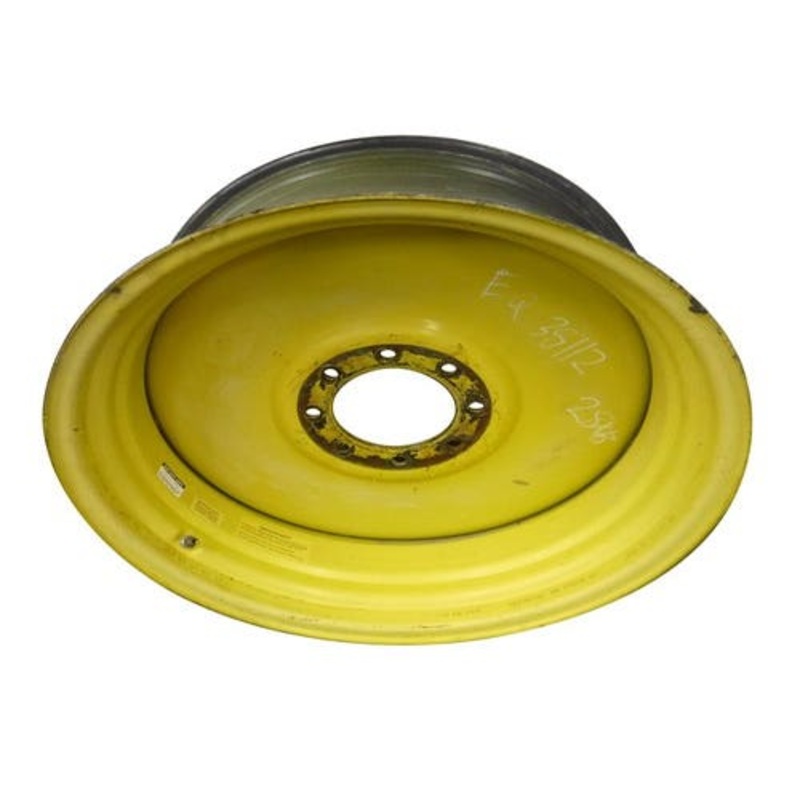 Used 18" x 28" 8 Bolt Pressed Steel Rim fits John Deere S550 S650 S660 S670 S760 S770 9550 9560 9570 9650 9660 9670 9750 9760 9770 9860 9870 AXE39061