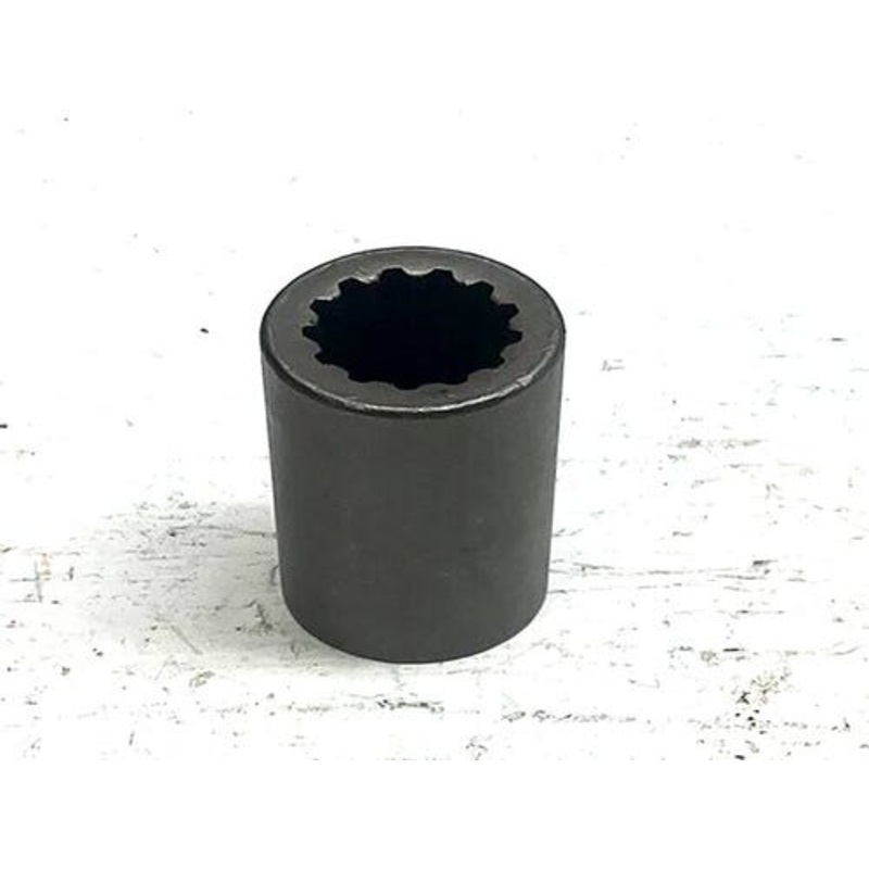 Used Coupler fits Massey Ferguson 3708370M2