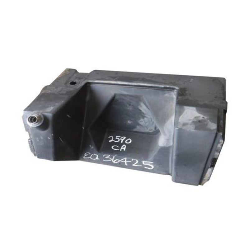 Used Fuel Tank fits Case IH 3394 3594 A162753 fits Case 2390 2394 2590 2594 A162753