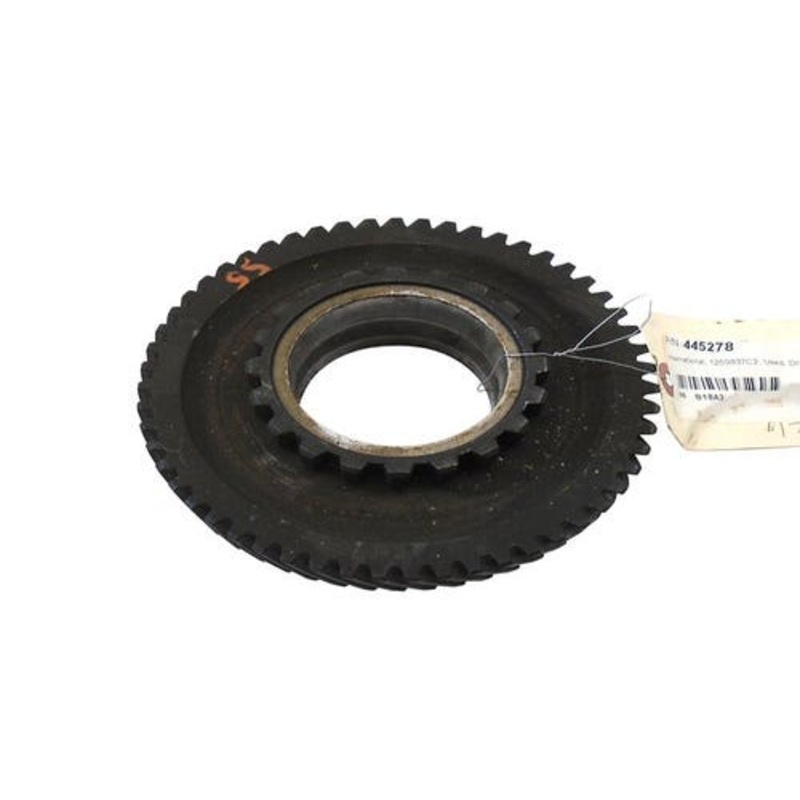 Used Driven Gear 5th & 6th fits International 5088 5488 5288 5488 1259837C2 1259837C1