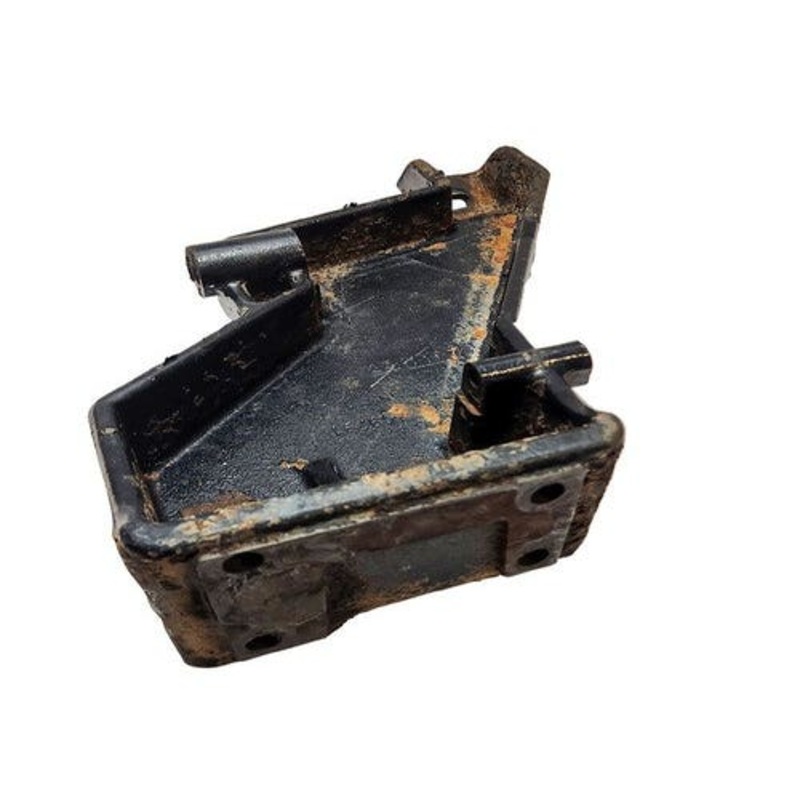 Used Engine Mount fits Bobcat A300 S220 S250 S300 S330 T250 T300 T320 7109792
