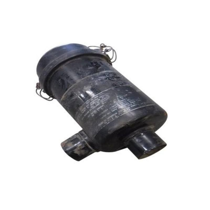 Used Air Cleaner Assembly fits Kubota B4200 B6100 B7100 15241-11150 15241-11160