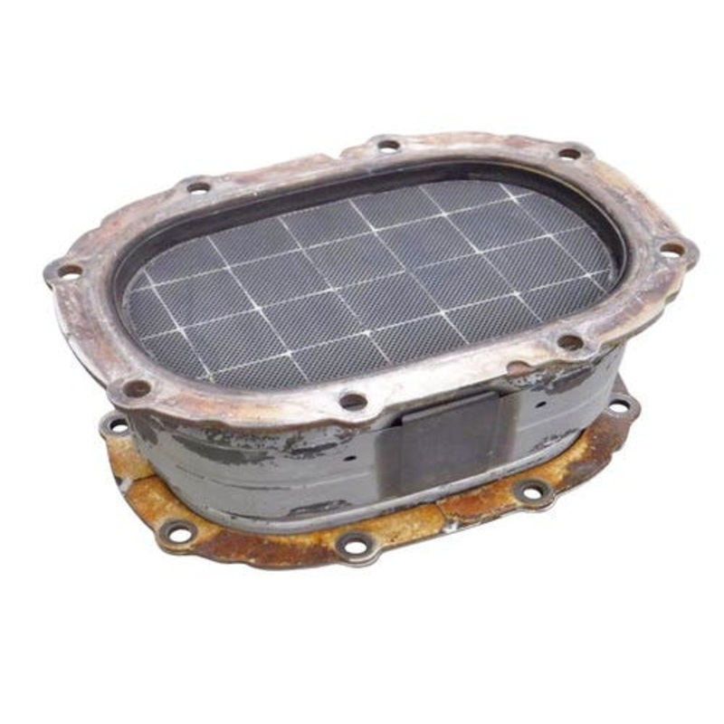 Used Catalyst Exhaust Center Filter Section fits Kubota M4N-071 M100 M110 M8560 M9960 1J500-18932 1J500-18912 1J500-18252