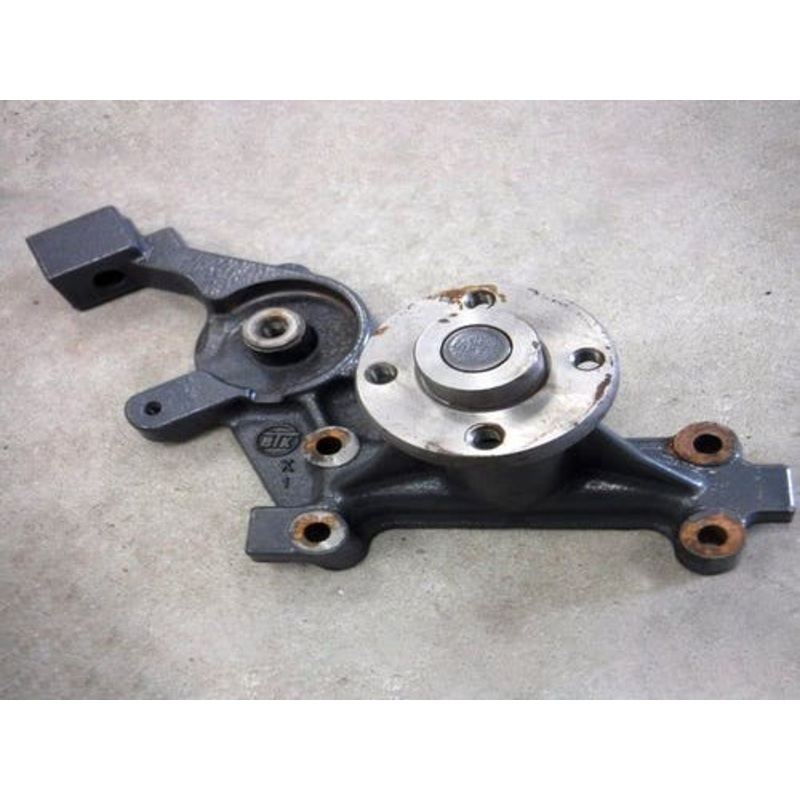 Used Fan Bracket Assembly fits Kubota M126GX M126X M135GX V6108 M6-131 M6-141 M126 M135 1G410-74032 1G410-74033