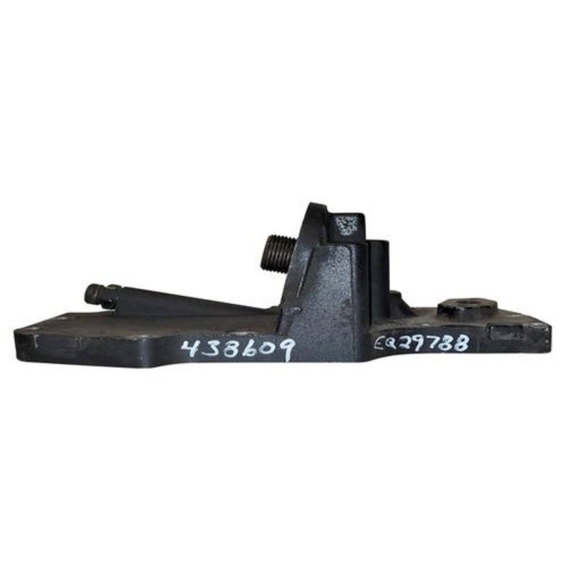 Used Filter Head fits Case IH Farmall 110A Farmall 120A Farmall 125A Farmall 140A 2830675 fits New Holland TS6.125 TS6.140 5610S 6610S 7610S 2830675