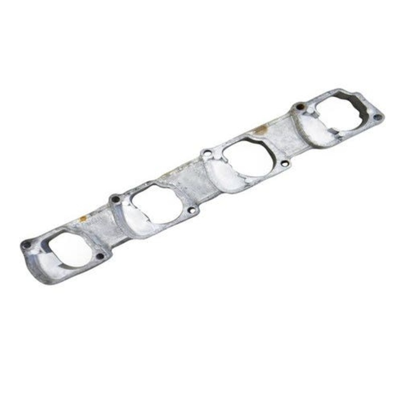 Used Intake Manifold Spacer fits Case IH fits New Holland TC40 TC45 TC45D SBA135597130 SBA135596920, SBA135596930 fits Case SBA135596920, SBA135596930