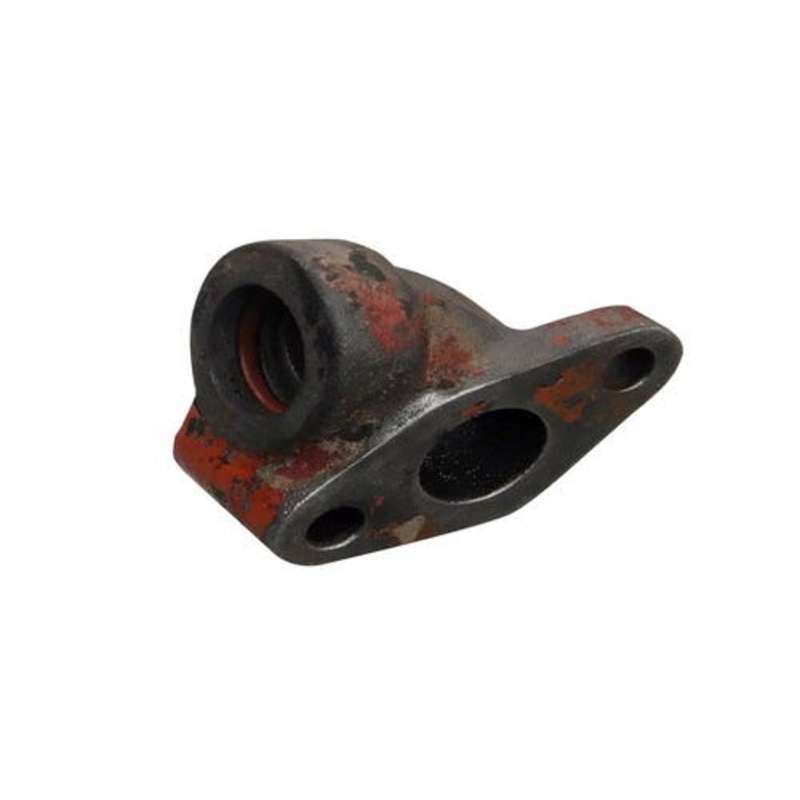 Used Oil Outlet Elbow fits International D361 D407 DT361 DT407 806 856 1026 1206 1256 1456 332543R1