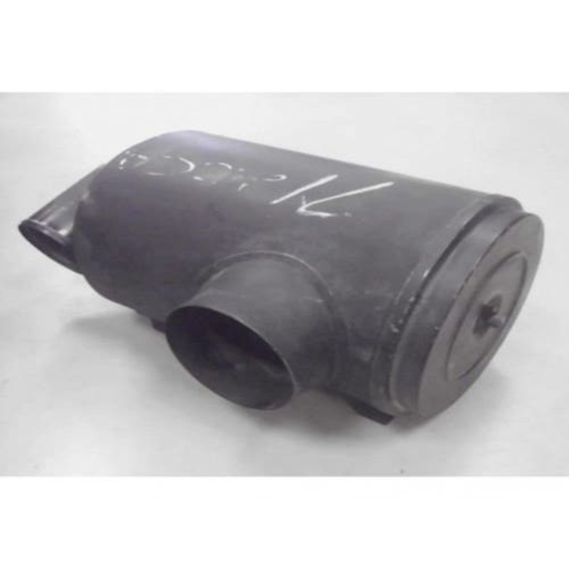 Used Air Cleaner Assembly fits Case IH 7110 7120 7130 7140 7150 fits Case A189385