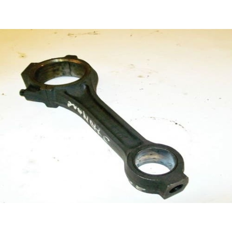 Used Connecting Rod fits Case IH 3394 3594 fits Case 870 1370 1570 2390 2394 2470 2590 2594 2670 3294 4490 4494 4690 4694 504BDT 1470 A65032 A58578
