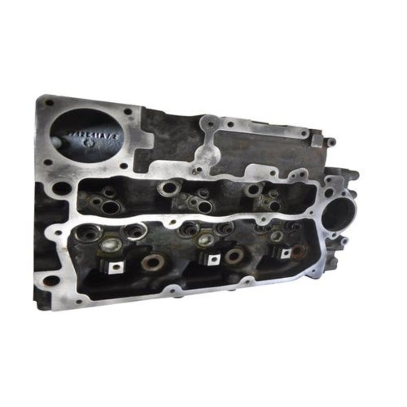 Used Cylinder Head fits Massey Ferguson 461 563 4225299M91 fits Gehl CT5-16T CT5-16T 216331-J746410 fits Perkins 1103C-33T 3712E11A/2