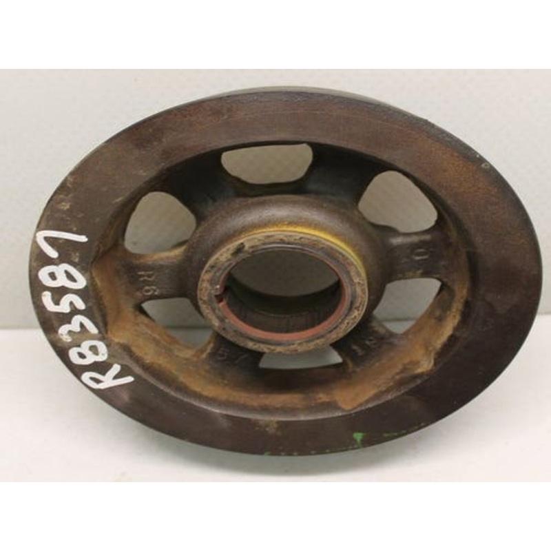 Used Dampener Pulley fits John Deere 1085 1177 1188H4 8820 6466A 6466T 9940 4640 4840 8440 985 1188 R83587 R65718