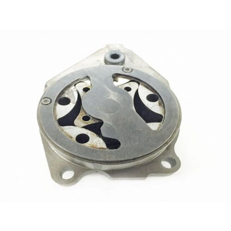 Used Engine Oil Pump fits Case IH MX180 MX200 MX210 MX230 7110 7120 7130 7140 7150 7210 7220 7230 7240 7250 8910 8920 8930 8940 8950 9310 9330 J948071