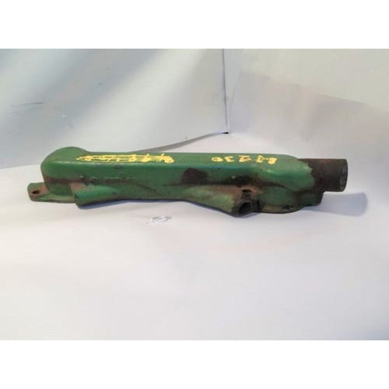 Used Water Outlet Manifold fits John Deere 4040 4230 R52509