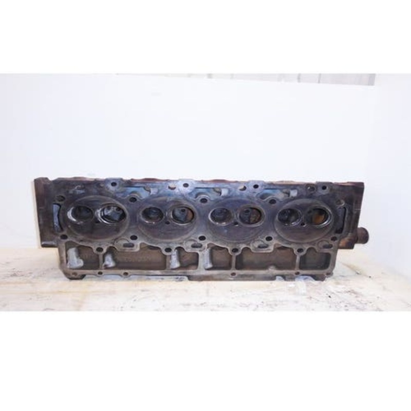 Used Cylinder Head fits White 4-210 4-225 1W1587 2W7165 7W9389