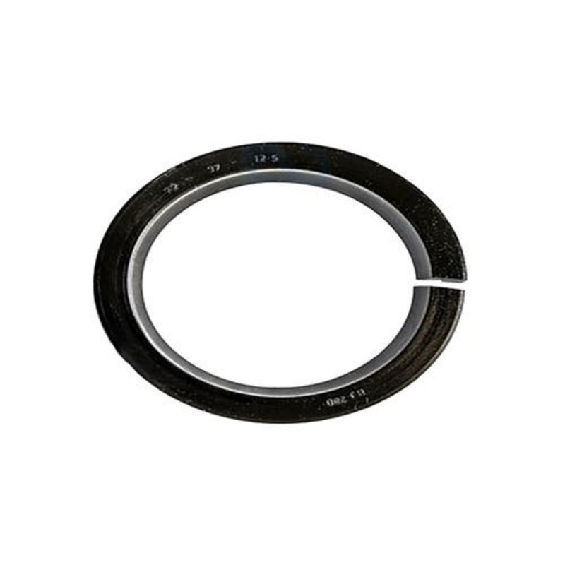 Rear Crankshaft Seal fits Massey Ferguson 135 35 35X TE20 TEA20 TO20 TO30 825208M1